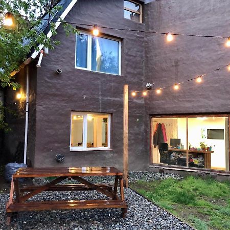 Ciao Bariloche - Habitaciones Privadas En Hostel Exterior photo